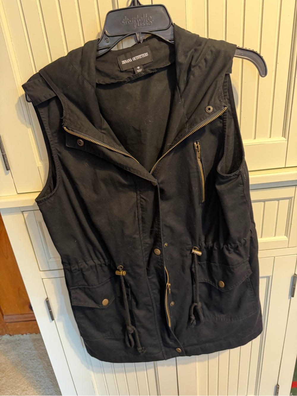 Zenana Outfitters Black Hooded Utility Vest